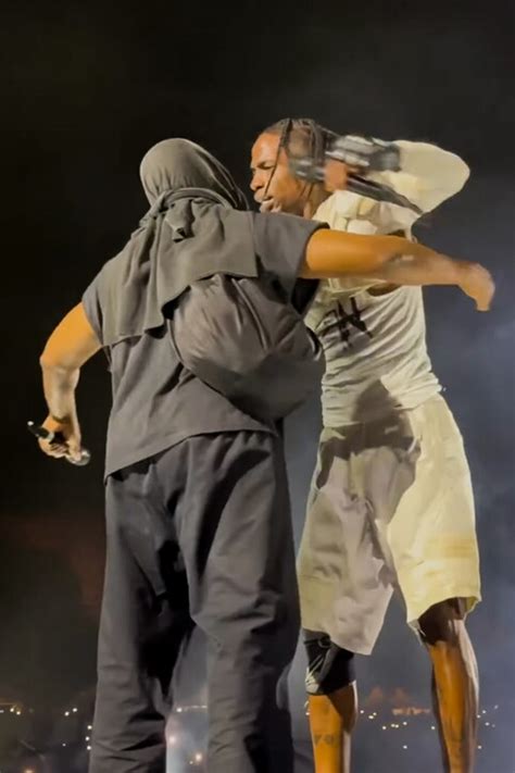 Travis Scott fa suo il Circo Massimo e sul palco c è Kanye West