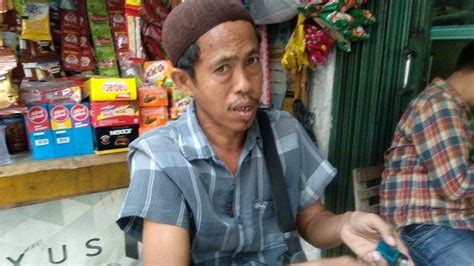 Saat Antar Air Kemasan Ke Toko Emas Permata Di Balaraja Perampok