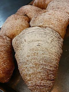 Pietro De Felice Pasticcere Come Fare Le Sfogliatelle Napoletane Ricce