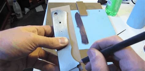 19 Easy Homemade Knife Handle Ideas