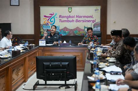 Matangkan Persiapan Peparnas Menpora Dito Gelar Rapat Perdana