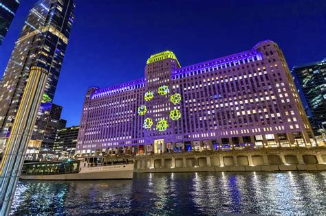 Art On The Mart Building Light Projects Gensler