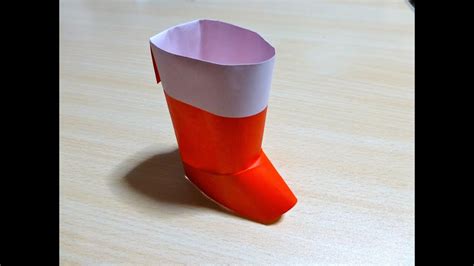 Cómo hacer Botas de Santa Origami El arte de doblar papel YouTube