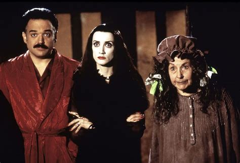 Famiglia Addams Il Confronto Tra I Personaggi Dalla Prima Serie Tv A