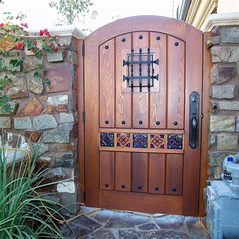 Designer Wood Gates - Garden Passages