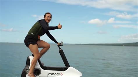 Водный электровелосипед Manta5 Hydrofoiler - YouTube