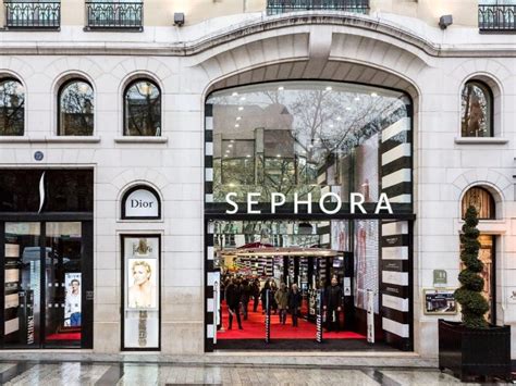 Sephora Luxe en France chaîne française de magasins de parfumerie