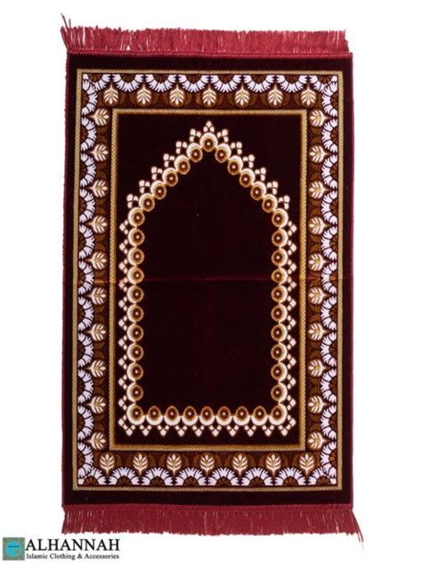 Geometric Feather Turkish Prayer Rug Red Ii Alhannah Islamic