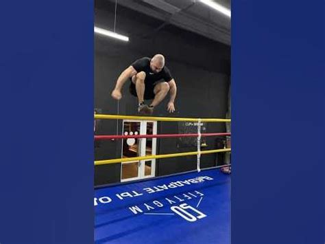Выход на ринг 🦍 #gym #motivation #sport #ринг #mma #bodybuilding # ...