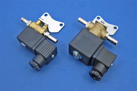 Vehicle Electrical Accessories 12v Fuel Solenoid Valve 12 Volt Fuel Solenoid Valve Auto