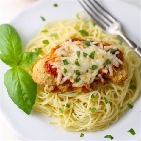 Fast And Easy Chicken Parmesan Recipe Mom Loves Baking