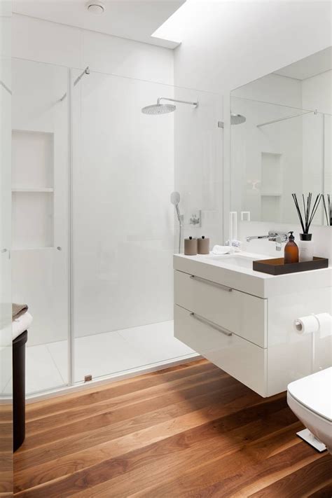 Casa De Banho Homify Modern White Bathroom Bathroom Design