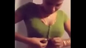 Tamil Aunty Pushpa XVIDEOS