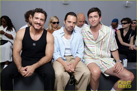 Edgar Ramirez Shows Off His Muscles At Loewe Fashion Show Alongside