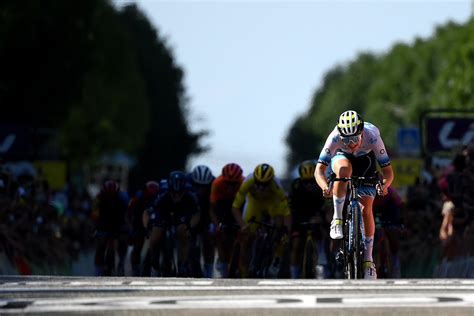 Emma Norsgaard Remporte La Me Tape Du Tour De France F Minin La