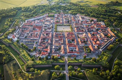 Office de tourisme de Colmar en Alsace Neuf Brisach la ville idéale