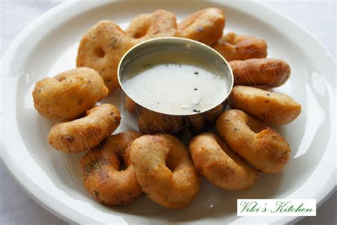 Viki S Kitchen Ulunthu Vadai