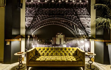Le Petit Paris French Restaurant In Los Angeles
