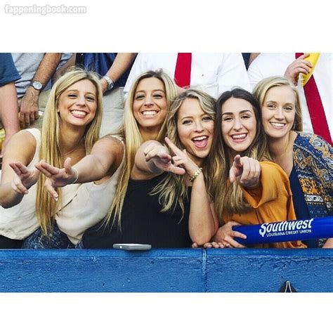 Hannah Murrell Hannahlee Twinnumber One Nude OnlyFans Leaks Fappening FappeningBook