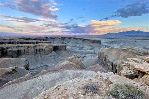 Moonscape Overlook | Skyline View | Capitol Reef Country | Utah