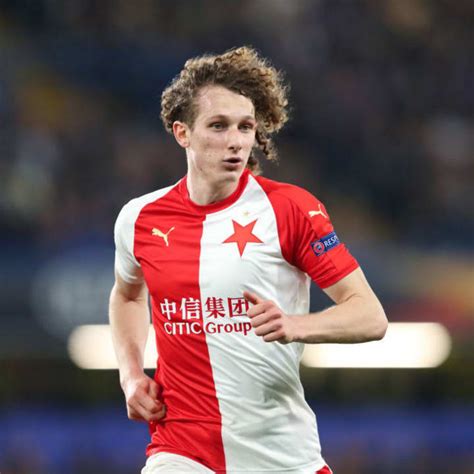 Things to know about Alex Kral