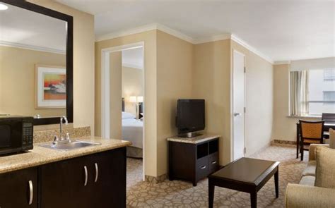 Black Pearl Meeting Room by Embassy Suites by Hilton Los Angeles ...