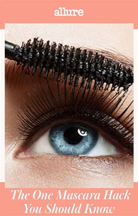 Here's the One Mascara Hack Makeup Artists Think You Should Know | Allure