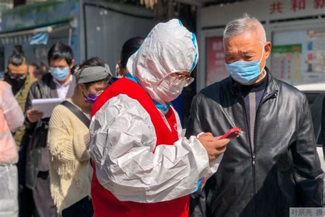 居家抗疫，老年人不会在线买菜买药怎么办？这所开放大学上线系列课程解决老人“急难愁”