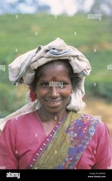 Sri Lanka Kandy Tea Plantation Woman Headscarf Smile Portrait