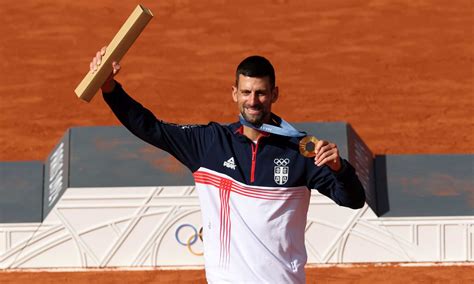 Infinito Djokovic è record Oro olimpico a Parigi 2024 ha vinto tutto