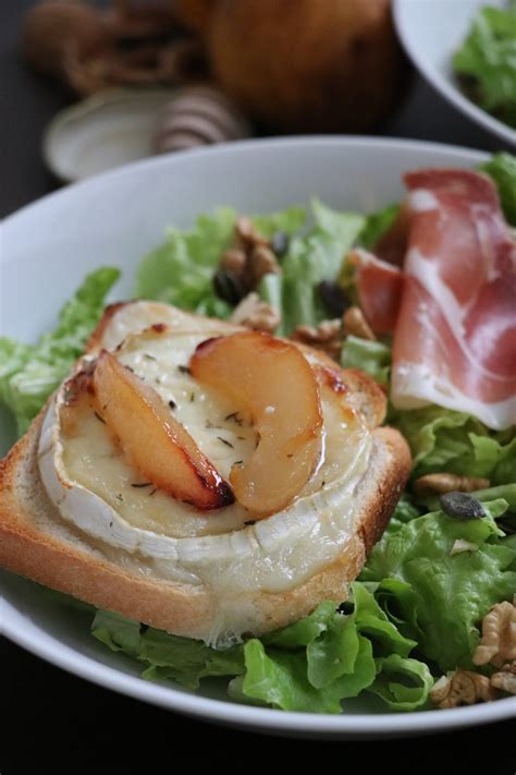 The Cook Time Tartines de chèvre et poires rôties au miel