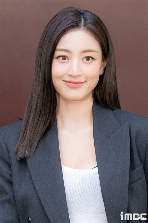 포토 트와이스 지효 물오른 미모