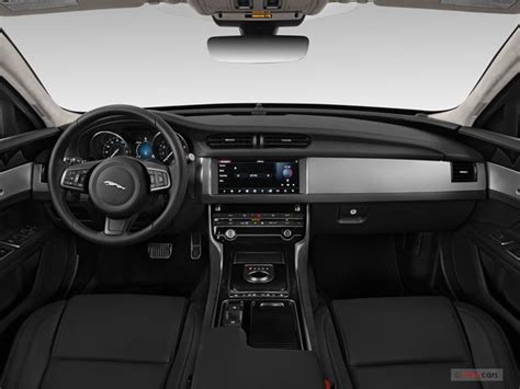 Jaguar Xf 2020 Interior Images Photos Gallery Videos Hd Jaguar Xf Sportbrake Features