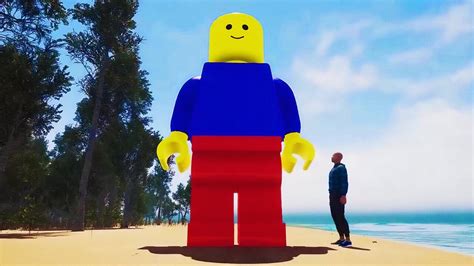 Omino di Lego Gigante Gli Oggetti Più Insoliti Trovati sulle Spiagge