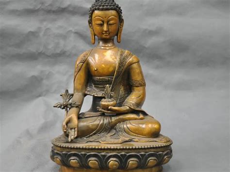 China Tibet Bronce Puro Budismo Boticario Buda Sit Estatua Statue