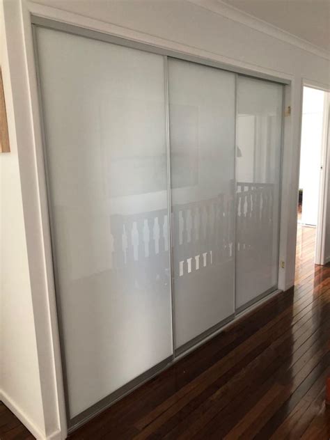 White Glass Wardrobe Doors Sliding Robe Doors