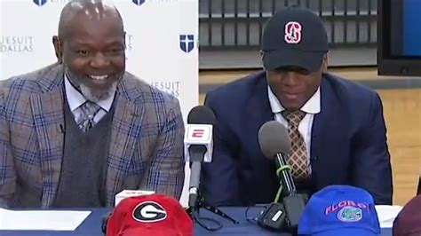 Hall Of Famer Emmitt Smith Showcases Great Parenting On Sons Signing Day