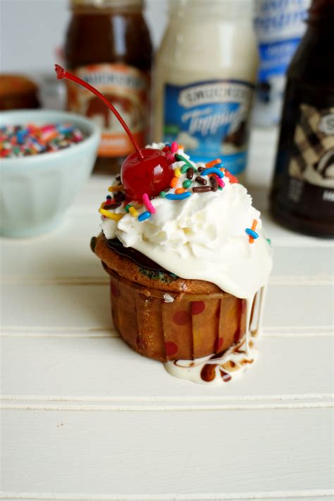 Ice Cream Sundae Cupcakes With Smuckers