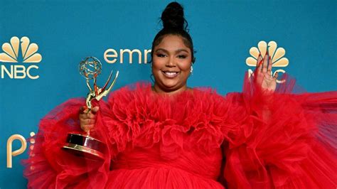 Lizzo Sends Gown To Tiktok Fan Who Asked To Wear Her 2022 Emmys Dress