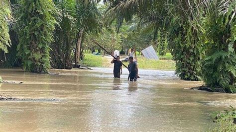 Sungai Kerinci Mulai Meluap Akibat Curah Hujan Tinggi Beberapa Titik