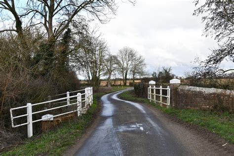 Burston Burston Bridge Michael Garlick Geograph Britain And Ireland