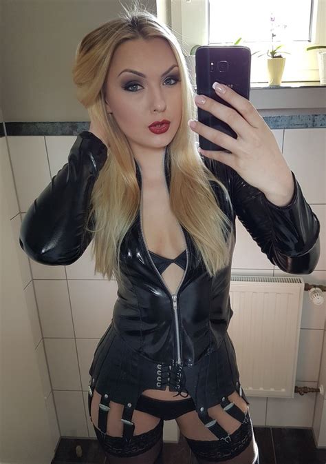 Beautiful Latex Goddess Leatherlatexmstress On Tumblr