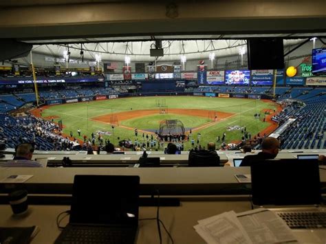 Remembering Former White Sox Pre And Post Game Host Dave Wills