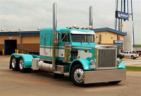 Custom Peterbilt 359