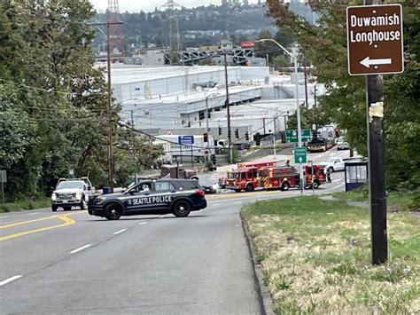 West Seattle Blog UPDATE Car On Side Crash At Highland Park Way