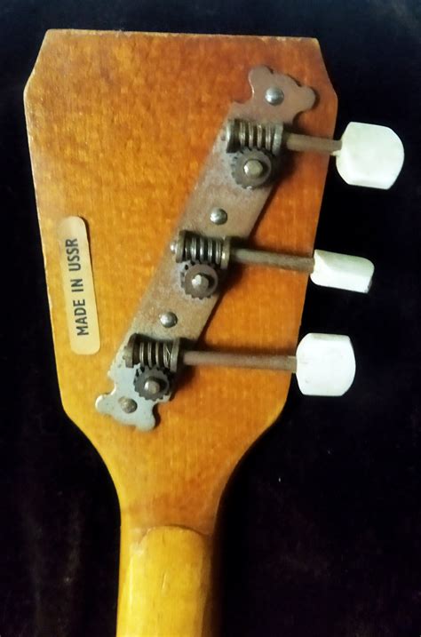 Fabkaa Mmp Balalaika Russe Ancienne Atypic Guitars