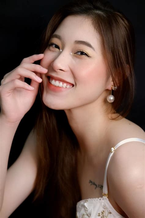 Đặng Thu Huyền Hot girl bóng chuyền vạn người mê khoe sắc ở tuổi BlogAnChoi