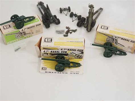 Lot 101 A Group Of Britains Diecast Military