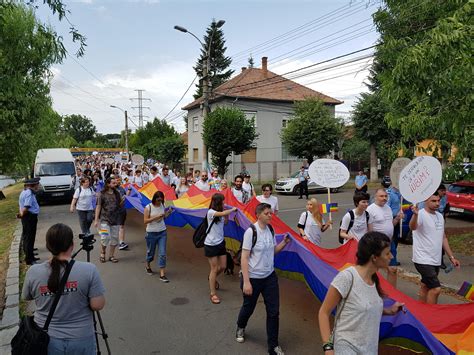 Mar Gay La Cluj De Oameni Au Luat Parte N Drum Spre Cas S Ave I Grij S Nu V Bat