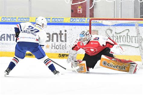 HC Kometa Brno Reportáž ze zápasu Kometa Pardubice 0 3 Juniorka